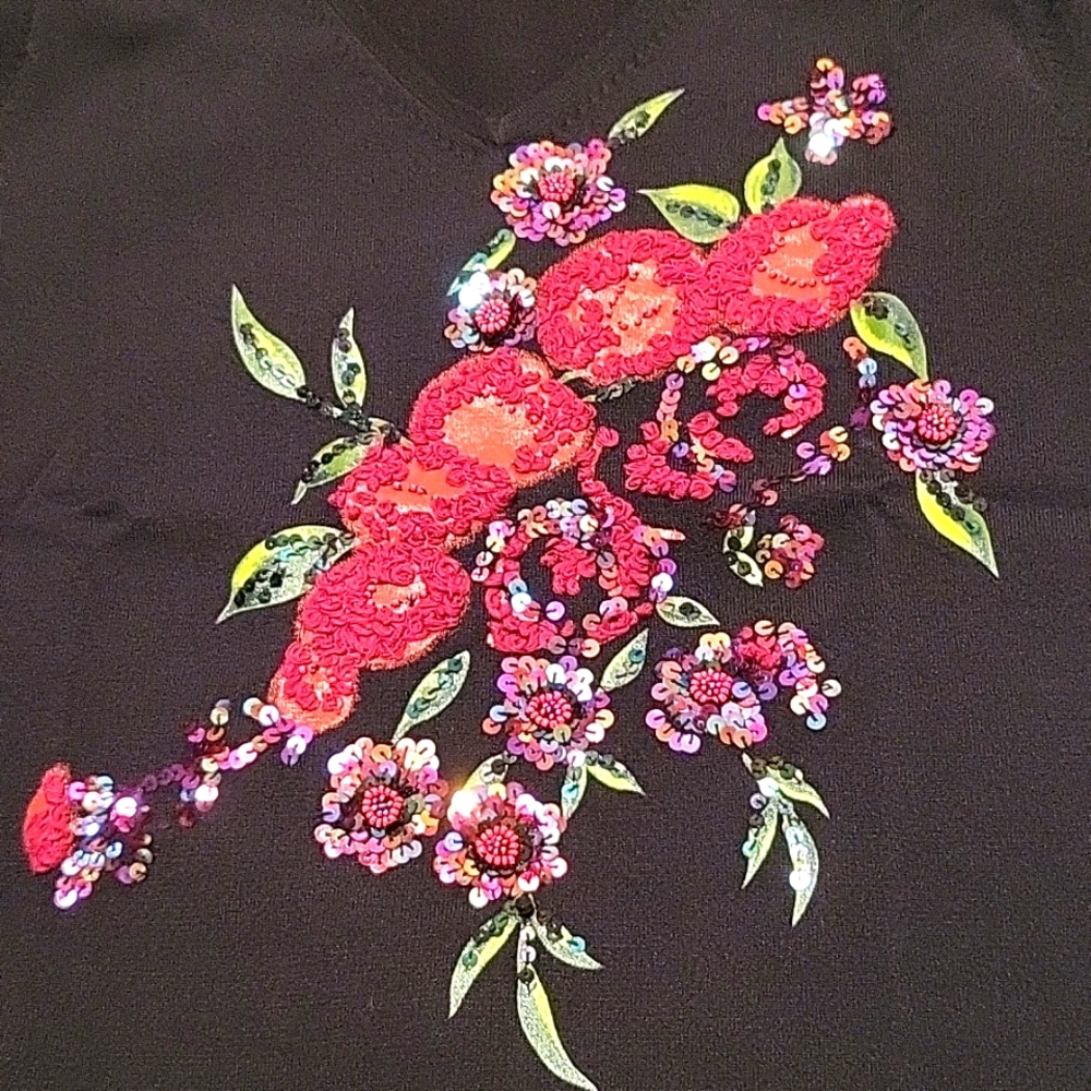 Black Sequined Embroidered Knit Top, Floral Garden Motif, *S/M - Picture 9 of 13